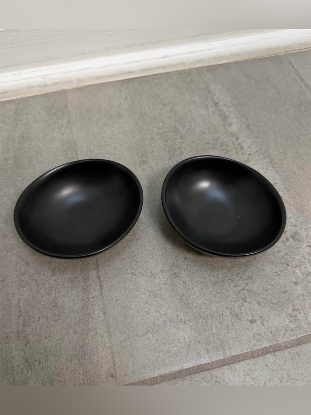 Crate&Barrel Mini Black Bowls